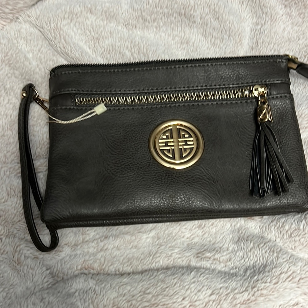 Wristlet